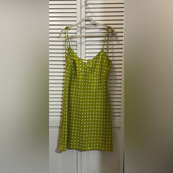 Levi's Gem Slip Dress Sweet Daisy Split Pea - Picture 2 of 5
